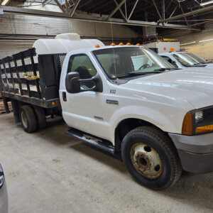 2005 FORD F350 LIFT GATE SUPPORT TRUCK - FOR SALE - UNIT #B240917C