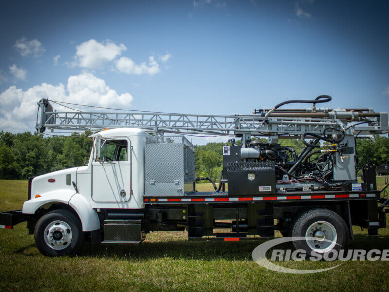 22141 D90 Peterbilt