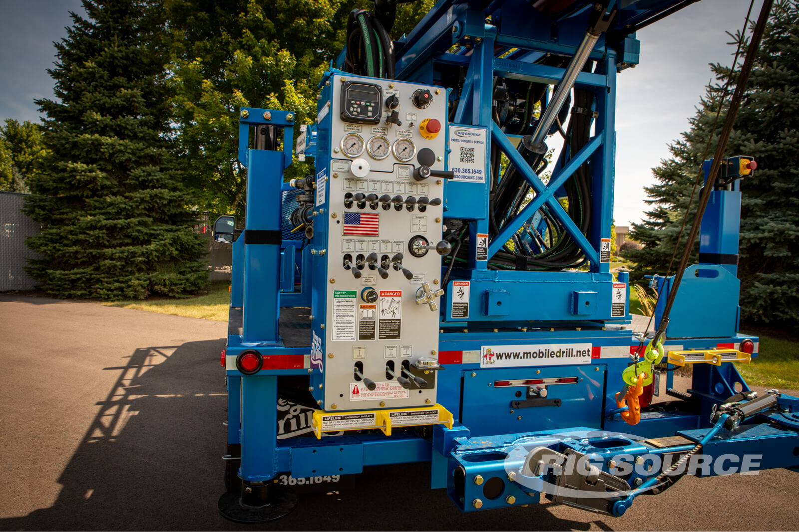Mobile B-46 on Ford F600 | Drill Rigs For Rent | Unit 24104