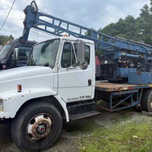 1988 Mobile B57 Freightliner
