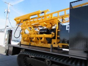 Side 2 Diedrich D-120 Drill Rig